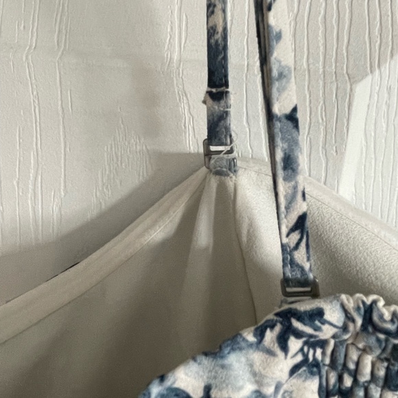 Abercrombie and Fitch Blue and White Citrus Dress - Size XL - Picture 7 of 7